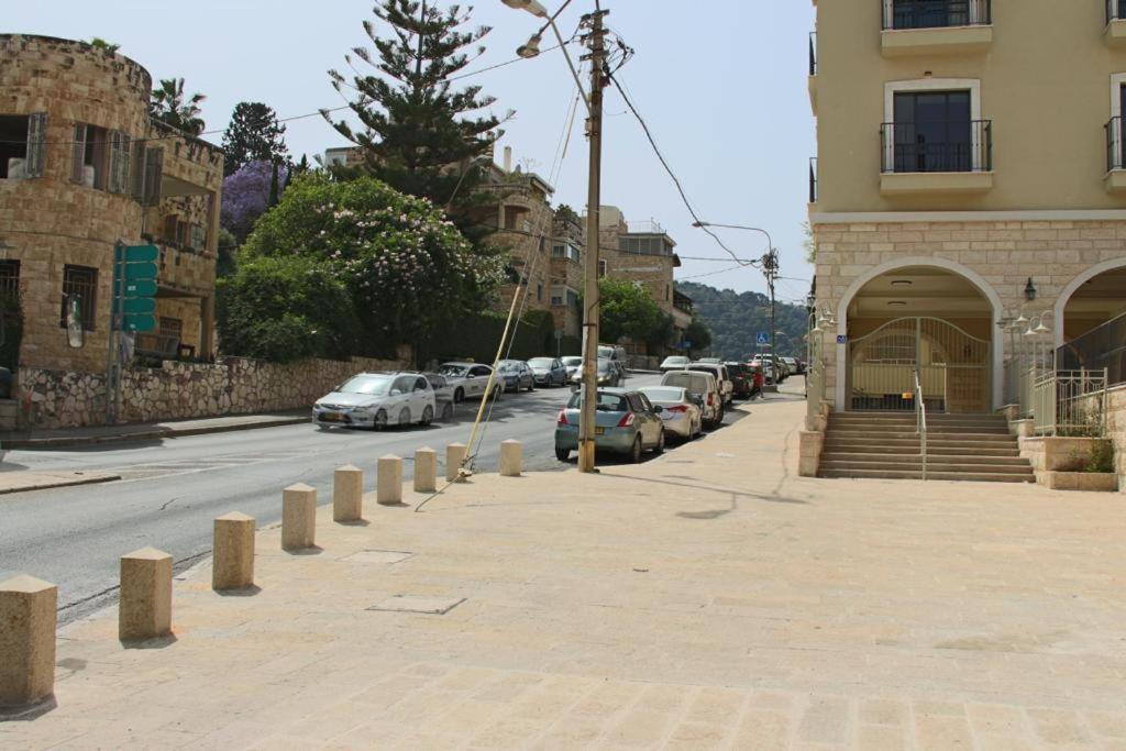 Laila'S Boutique Apartment Haifa Exterior photo